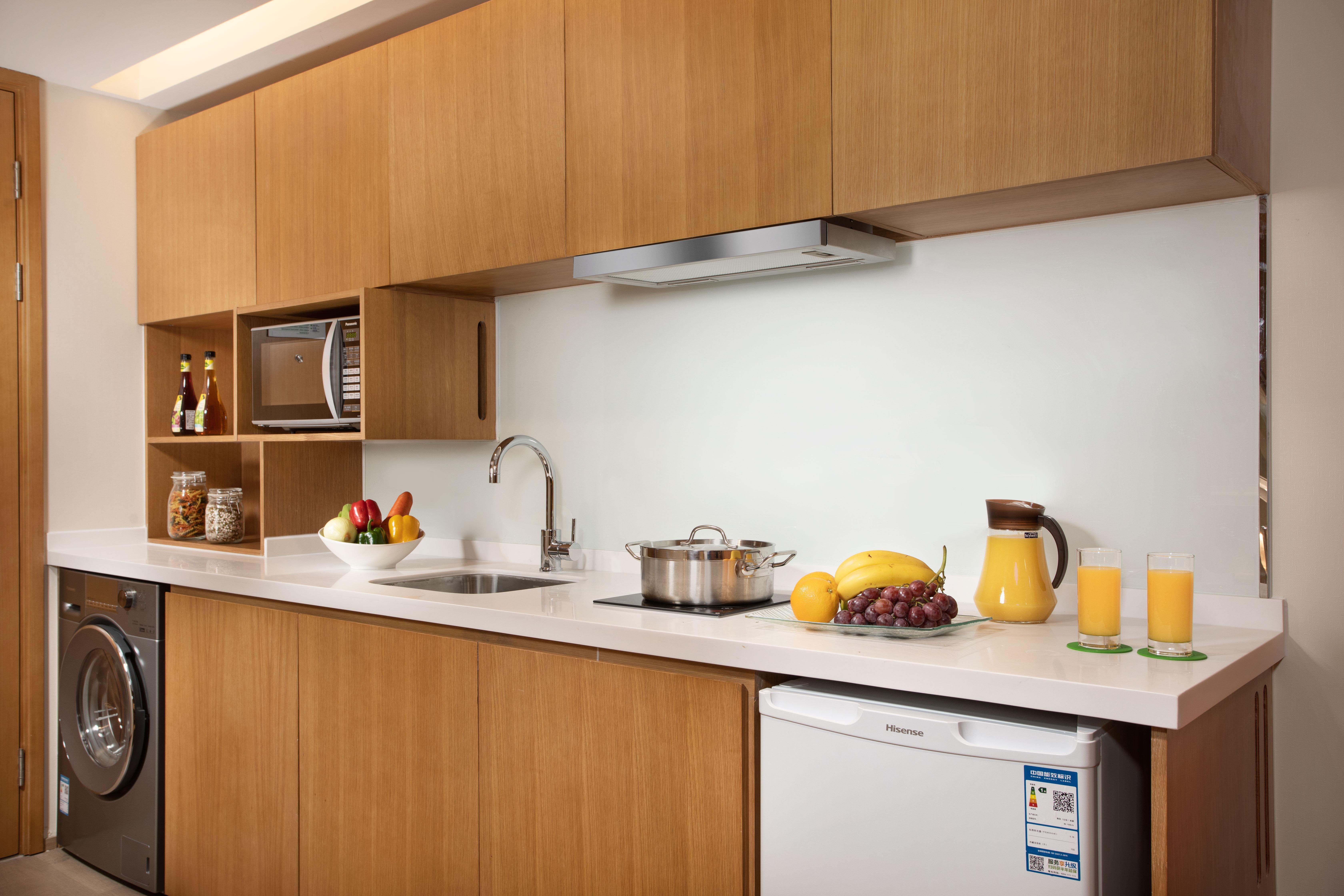 Holiday Inn Shanghai Hongqiao Central By Ihg Экстерьер фото