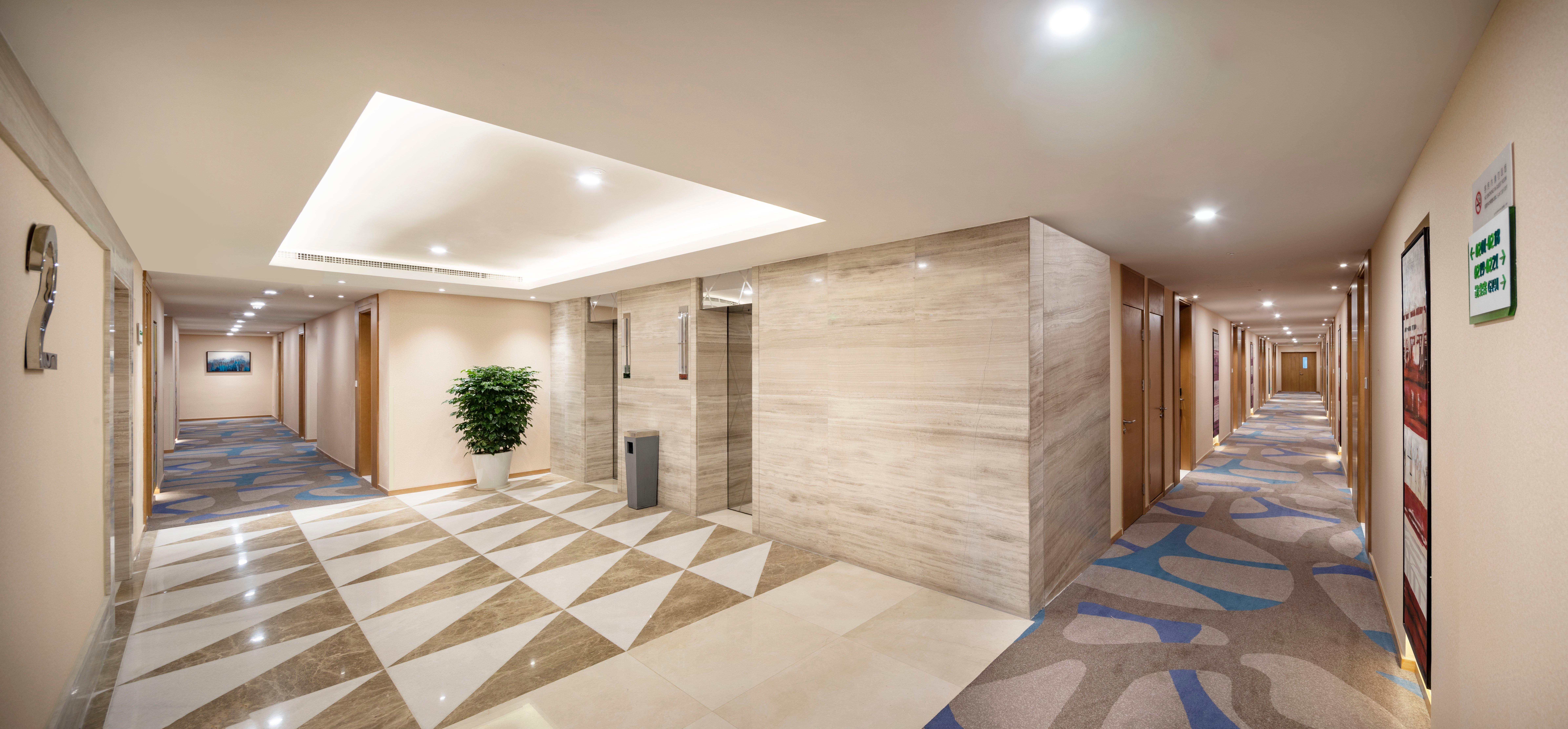 Holiday Inn Shanghai Hongqiao Central By Ihg Экстерьер фото