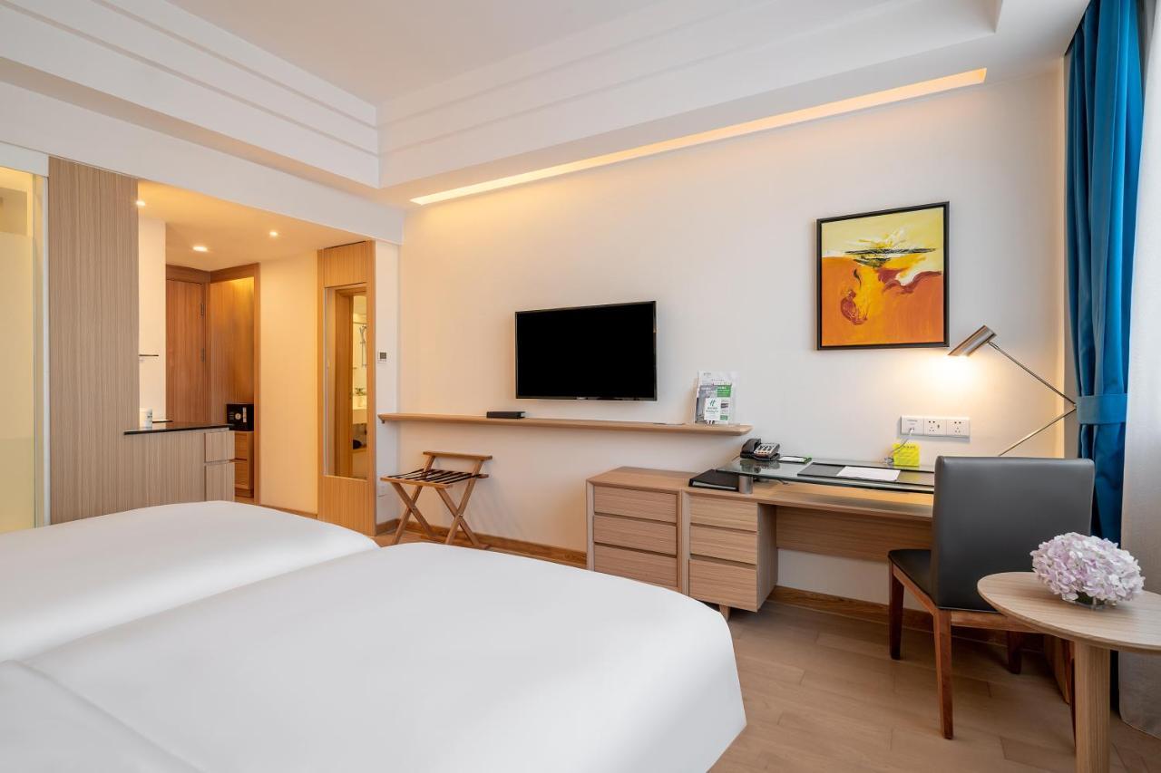 Holiday Inn Shanghai Hongqiao Central By Ihg Экстерьер фото